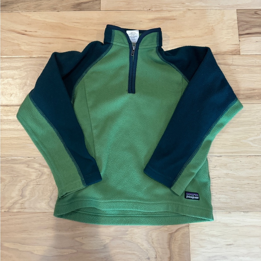 Kids Patagonia fleece jacket